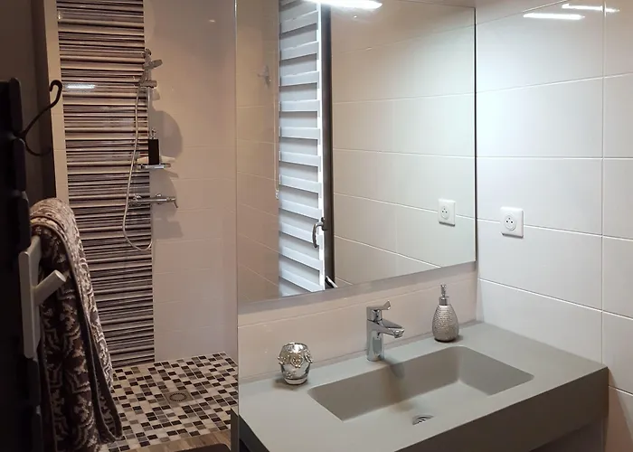 La Vertabelle Bed & Breakfast 4*